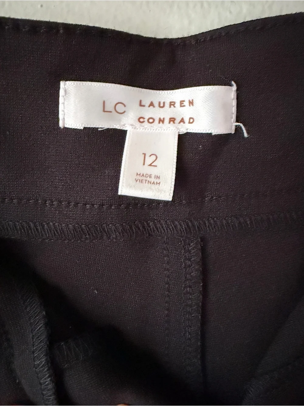 LC Lauren Conrad sleek black